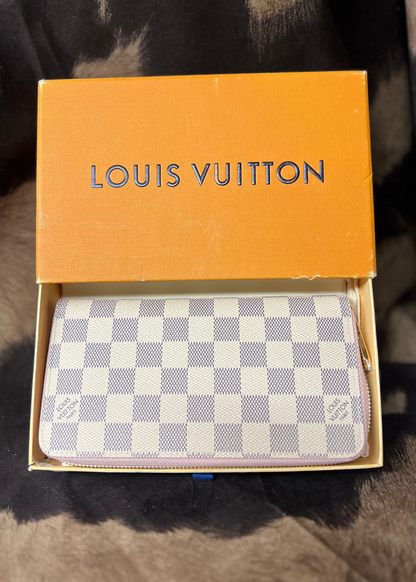 Cream Wallet